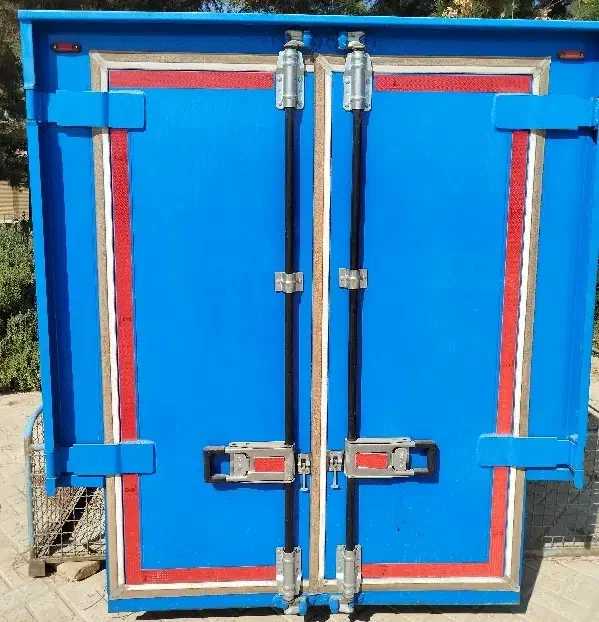 اتاق مسقف نیسان|قطعات یدکی و لوازم جانبی|یزد, |دیوار