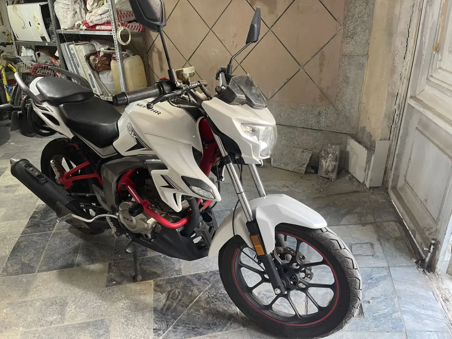 skz200|موتورسیکلت|بروجرد, |دیوار