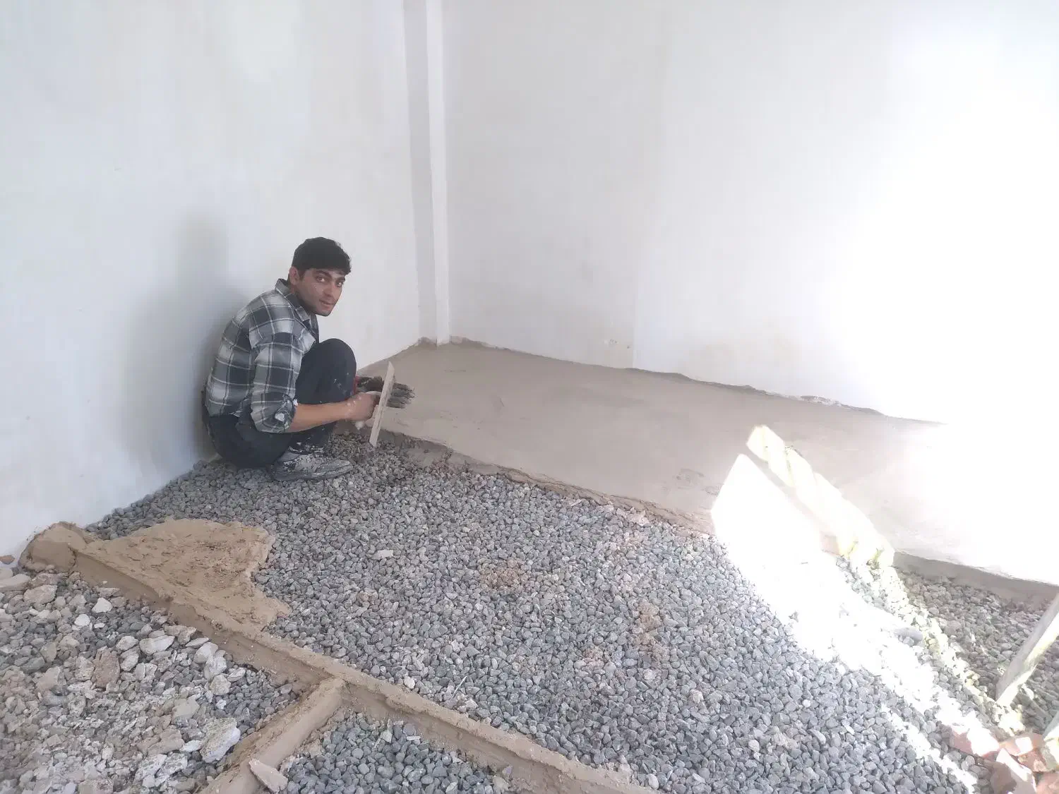 بنا کارساختمان گرفته تا سیمان کاری وغیره|خدمات پیشه و مهارت|مراغه, |دیوار