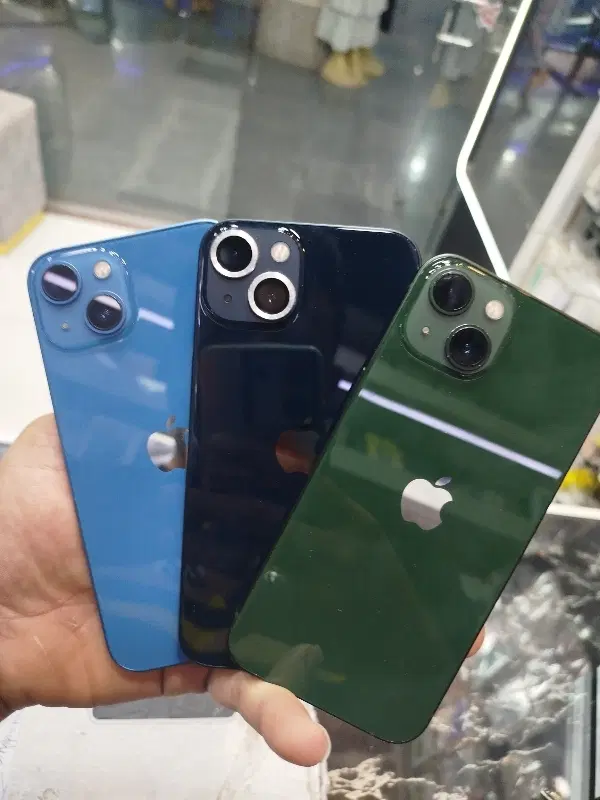 iPhone 13normal|موبایل|میناب, |دیوار