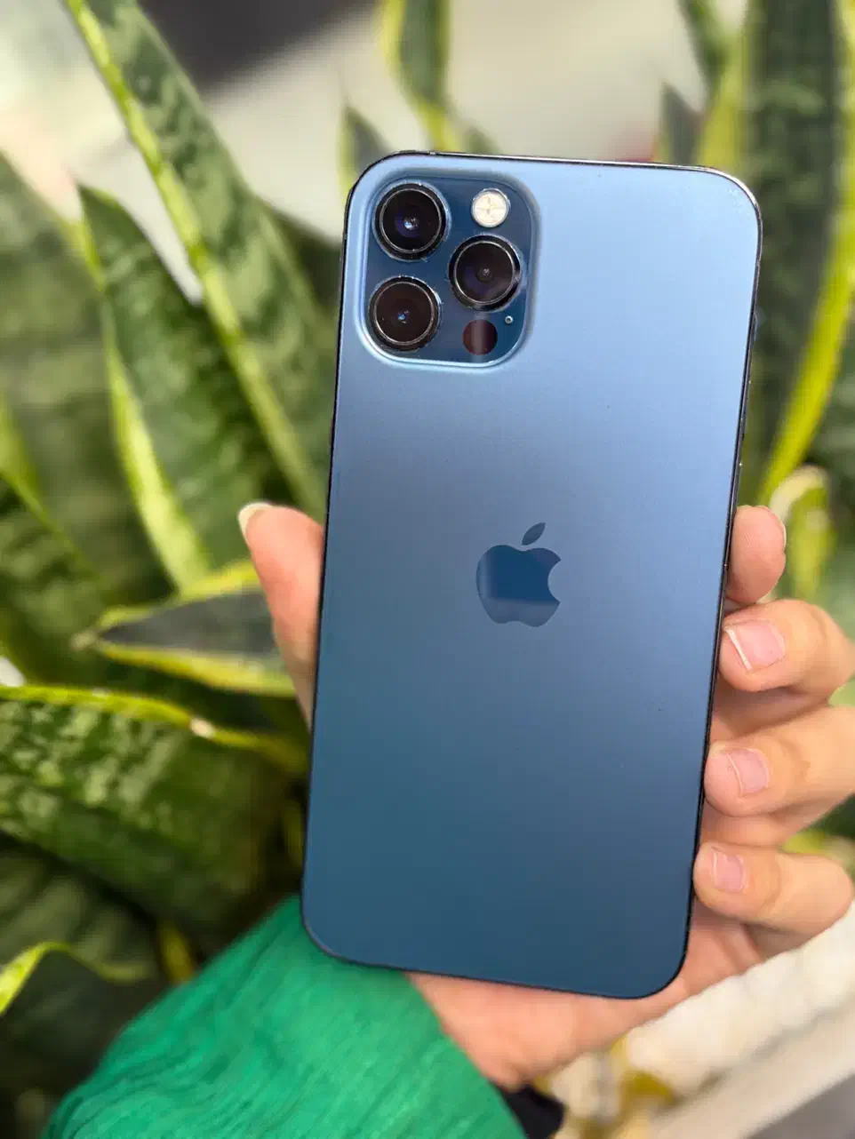 iPhone12p /blu/باتری فابریک/از دم|موبایل|اصفهان, احمدآباد|دیوار