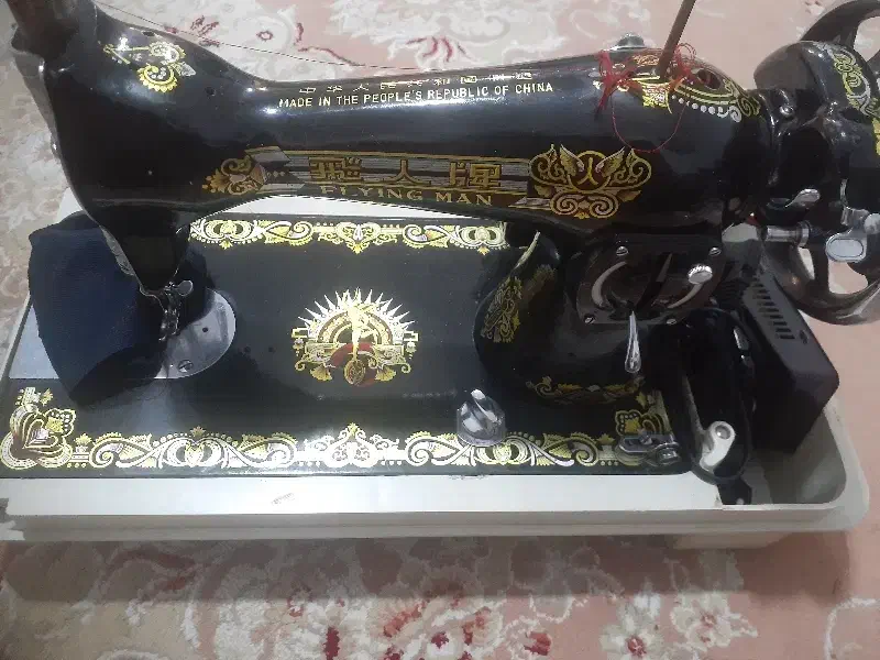 چرخ خیاطی مرد پرنده|چرخ خیاطی و ریسندگی|تبریز, |دیوار