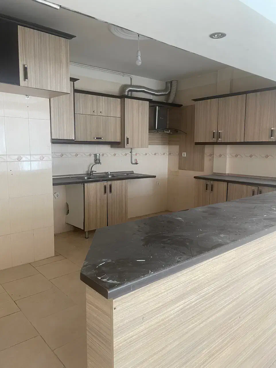 دانشگاه / نزدیک به خیابان اصلی|اجارهٔ آپارتمان|سبزوار, فرهنگیان|دیوار