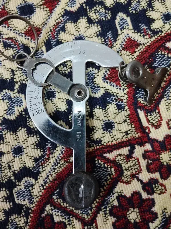 ترازو عتیقه|کلکسیون اشیاء عتیقه|آق قلا, |دیوار