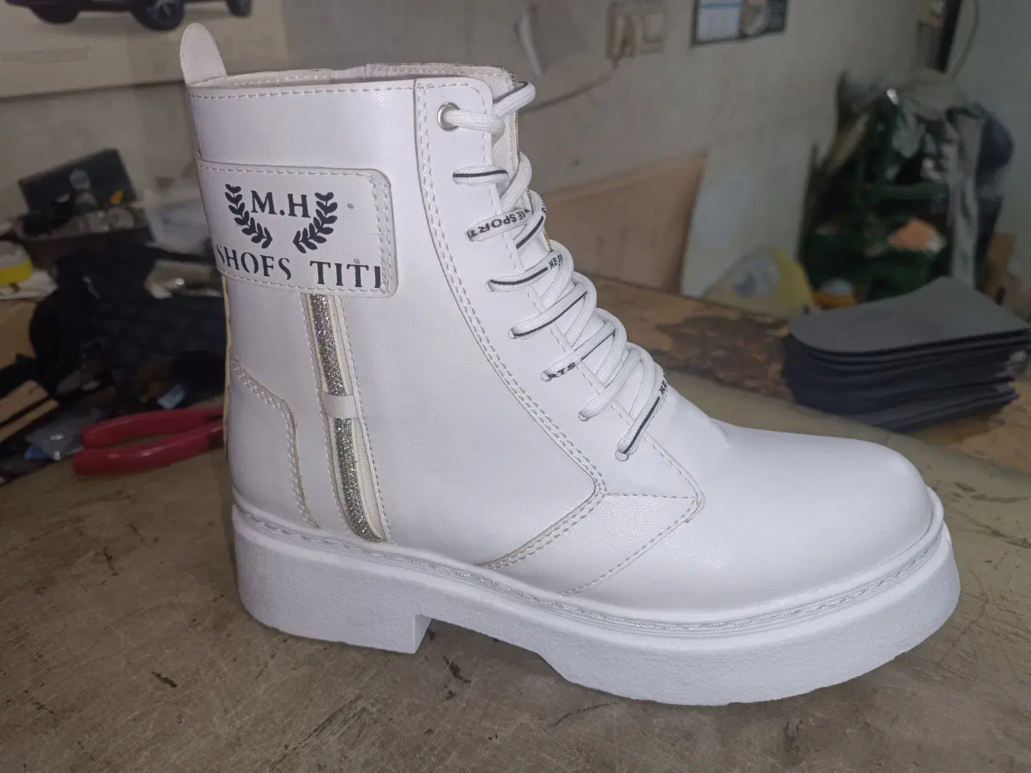 چکمه بت شمعی حوله برفی (تی تی)|کیف، کفش، کمربند|اصفهان, مصلی|دیوار