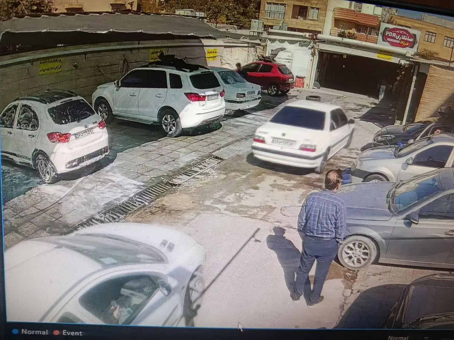 نیازمند نیروی ماهر کارواش با شرایط خوب|استخدام سرایداری و نظافت|شیراز, دکتر حسابی|دیوار