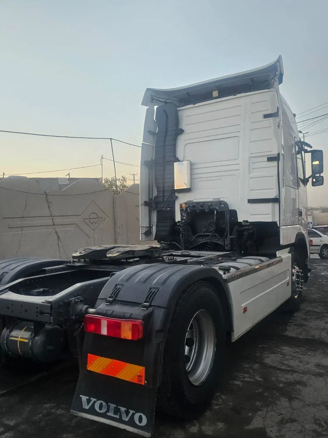 اف اچ ۸۲ اتومات|خودرو سنگین|مشهد, رباط طرق|دیوار