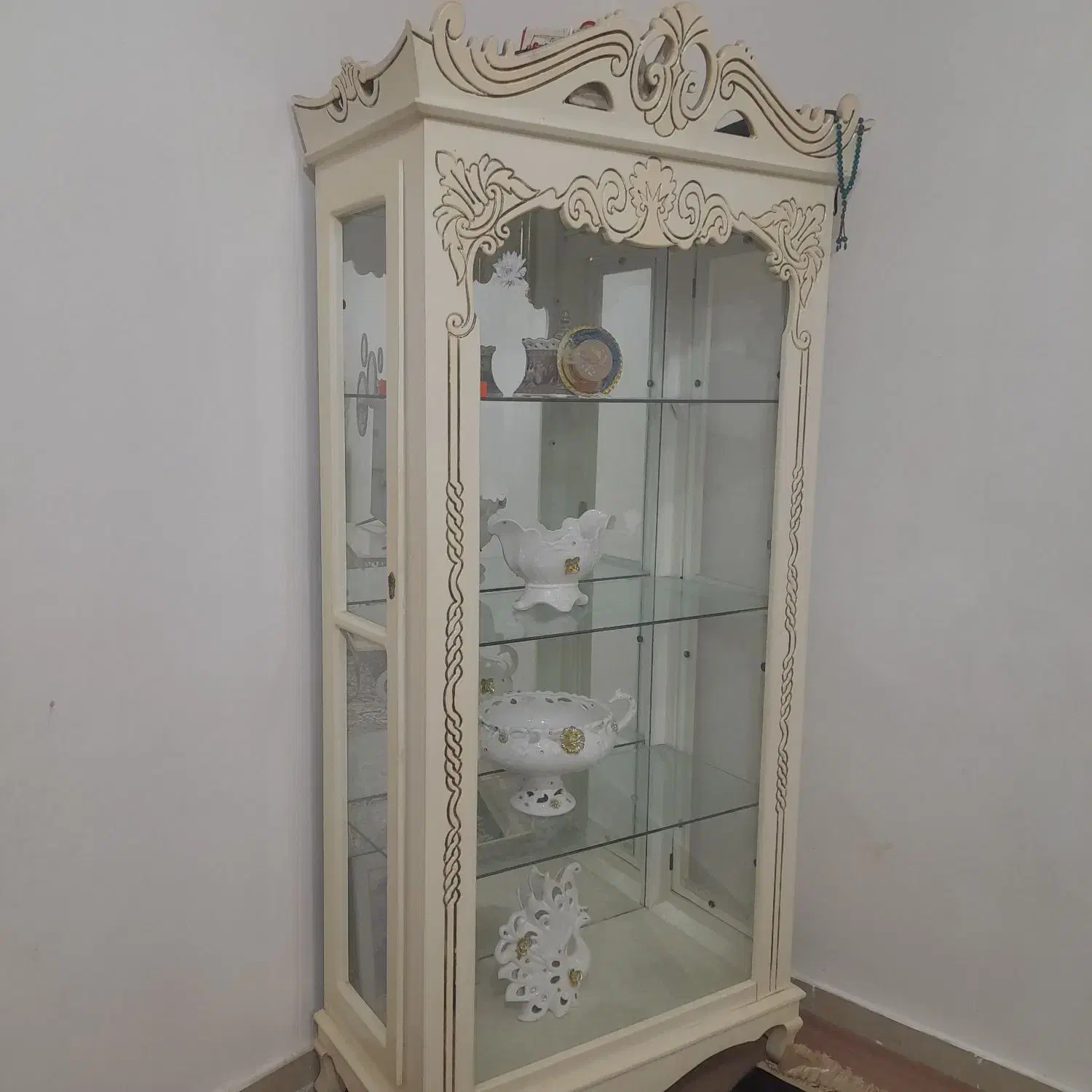 ویترین سالم بدون هیچ خرابی|بوفه، ویترین، کنسول|پاکدشت, پاکدشت (مامازند)|دیوار