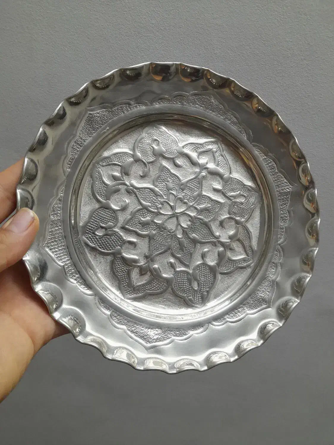 جای شیرینی|کلکسیون اشیاء عتیقه|بروجرد, |دیوار