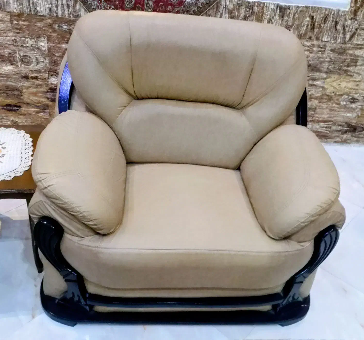 مبل چرم|مبلمان خانگی و میز عسلی|حمیدیا, |دیوار