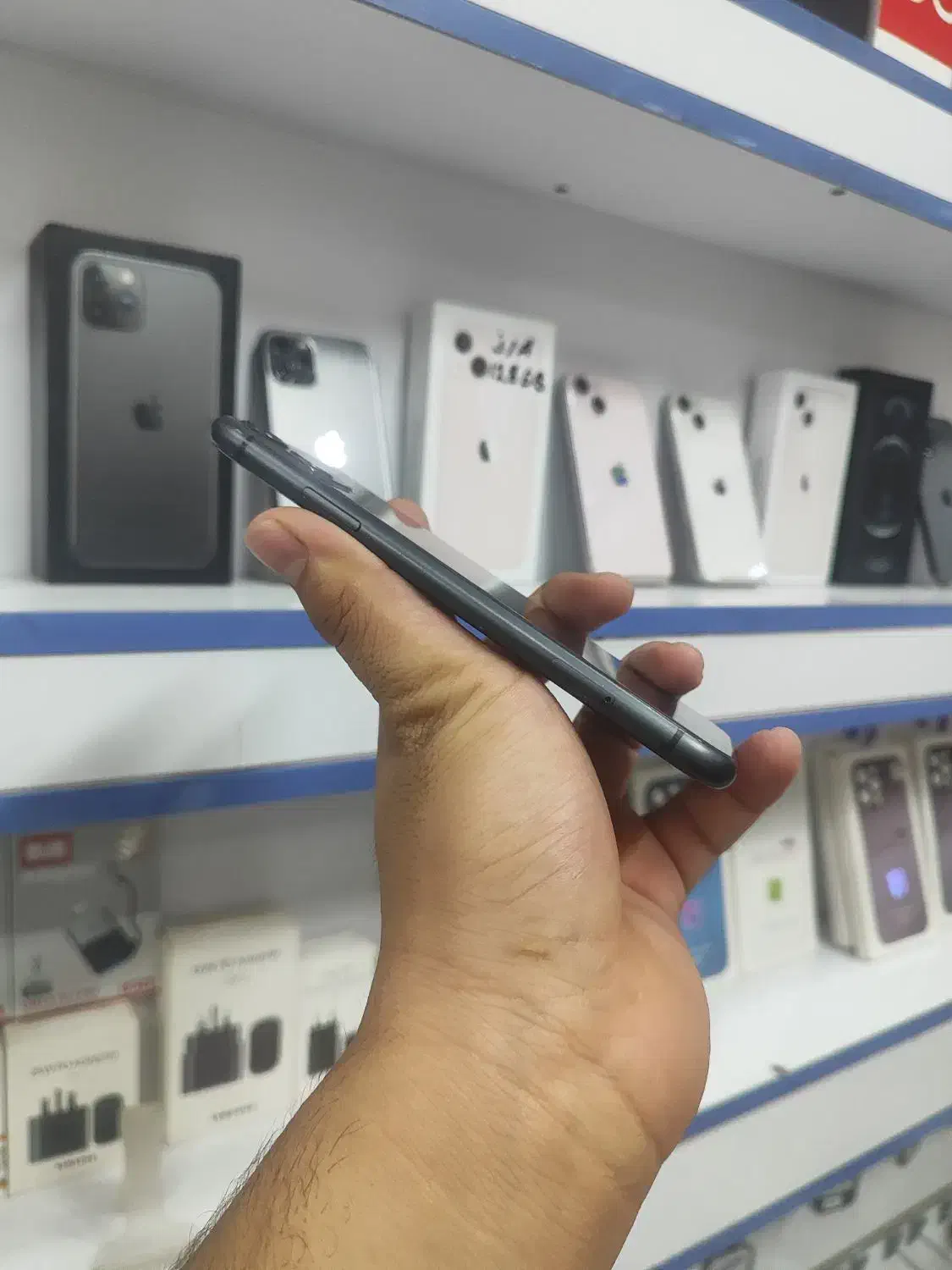 فروش آیفون 11 pro  حافظ 256 بدون کوچک ترین خط خشی|موبایل|آبادان, |دیوار