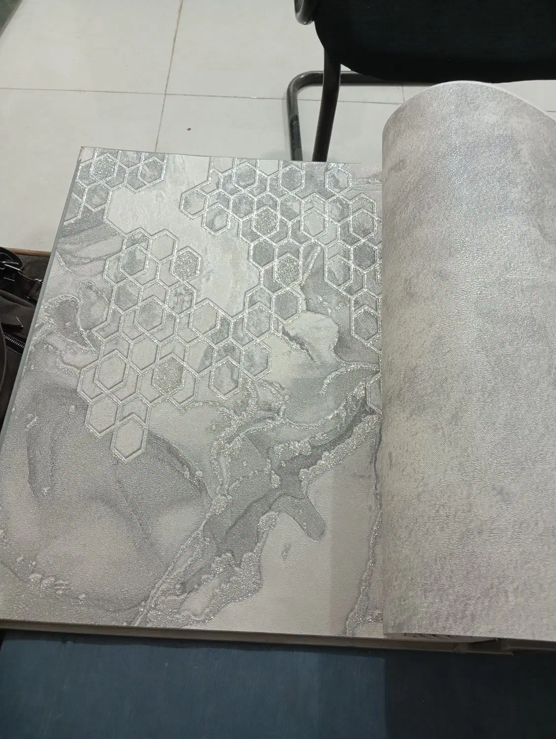 رنگاری نقاشی ونصب کاغذ دیواری خارجی|خدمات پیشه و مهارت|رباطکریم, رباطکریم|دیوار