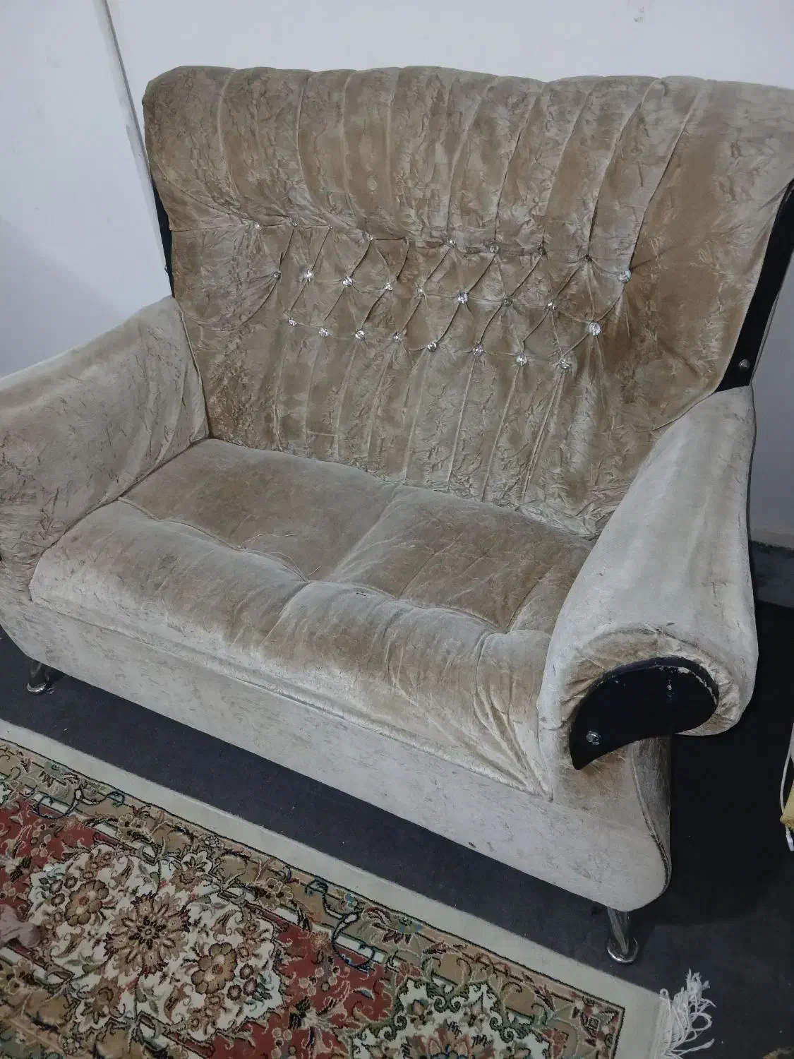 مبل|مبلمان خانگی و میز عسلی|مشهد, حضرت حجت|دیوار