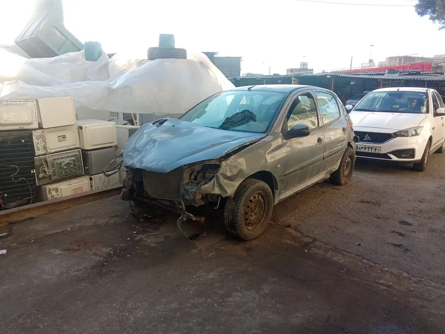 206تصادفی تیپ ۵ مدل ۹۲|خودرو کلاسیک|باقرشهر, |دیوار