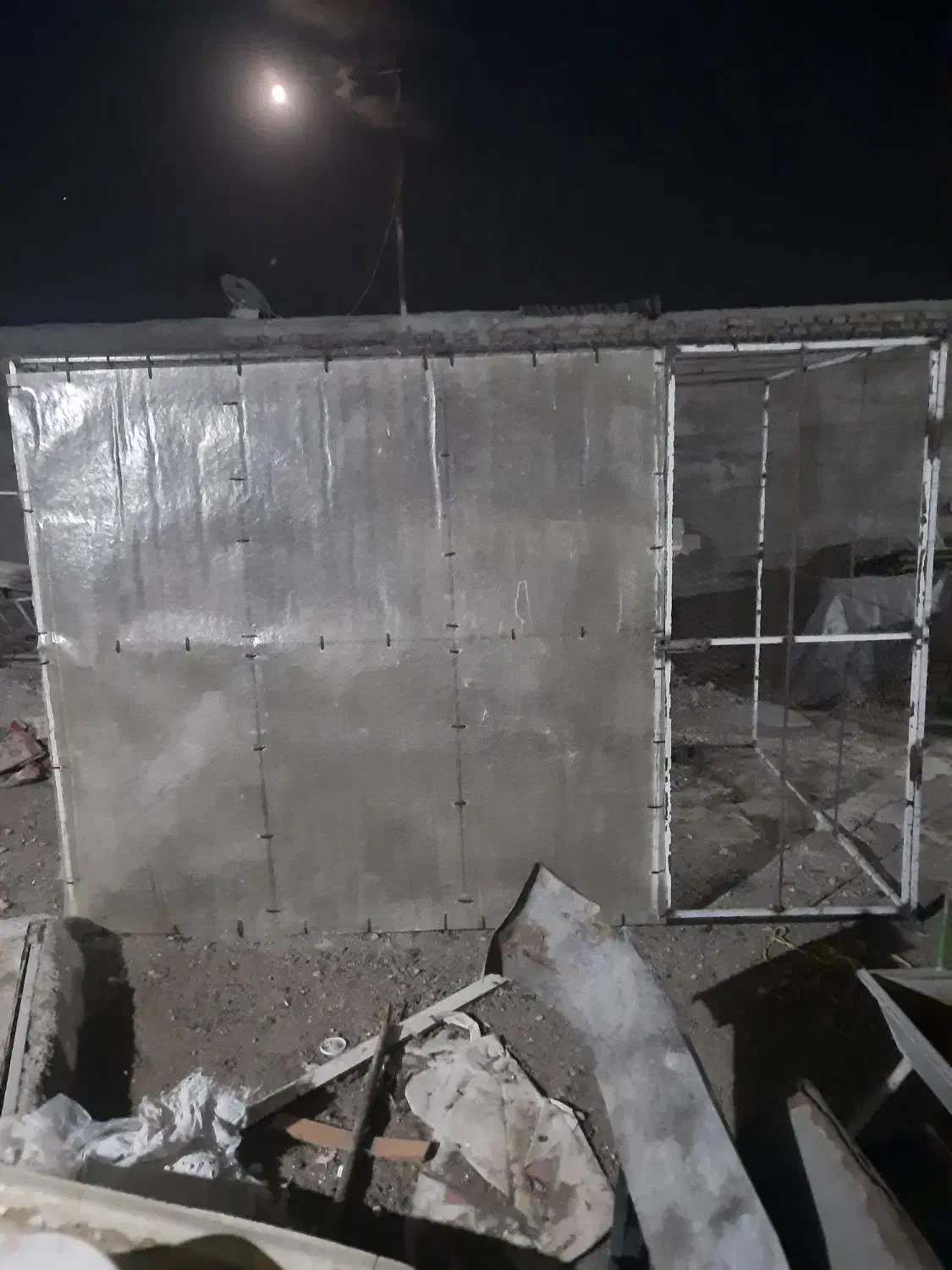 قفس،گنجه اهنی|لوازم جانبی حیوانات|ری, صفاییه (چشمه علی)|دیوار