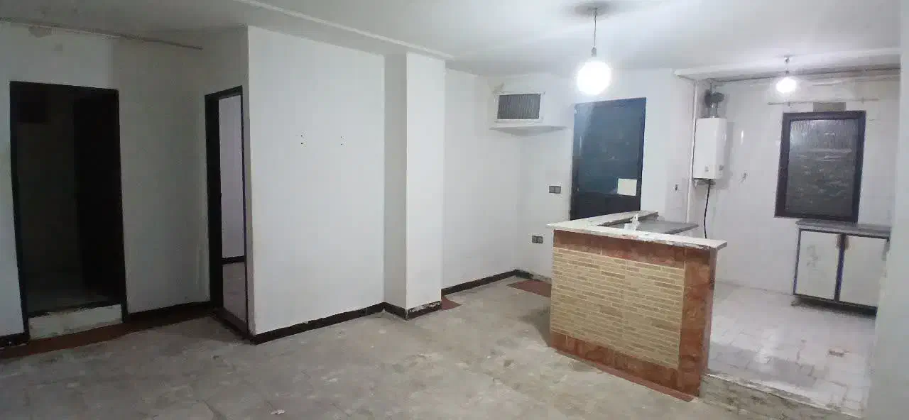 ۵۵ متری مجتمع سعدی دارای وام جانبازی ۳۰۰|فروش آپارتمان|قم, پردیسان|دیوار