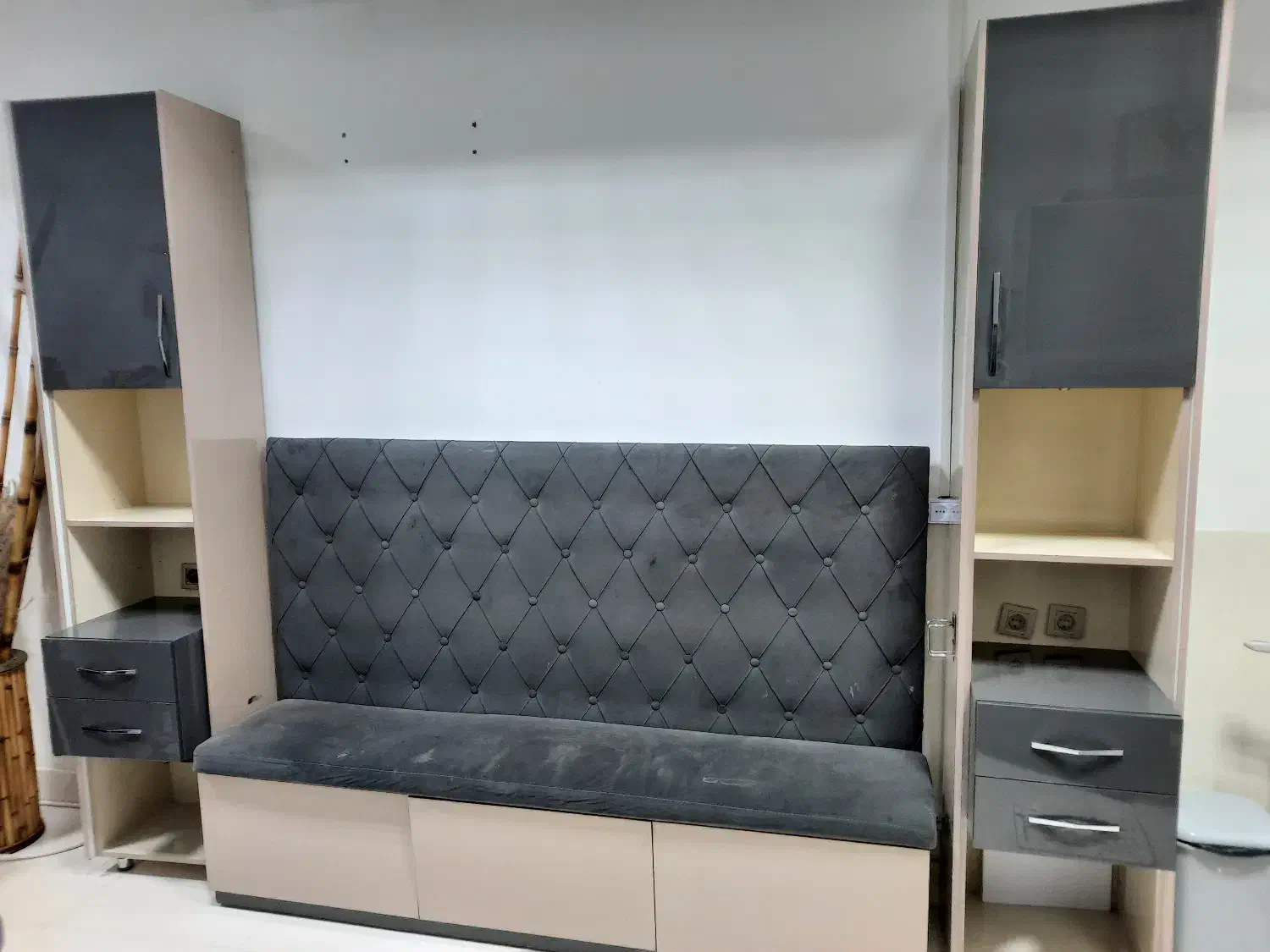 دکور سالن|کتابخانه، شلف، قفسههای دیواری|مشهد, خواجه ربیع|دیوار