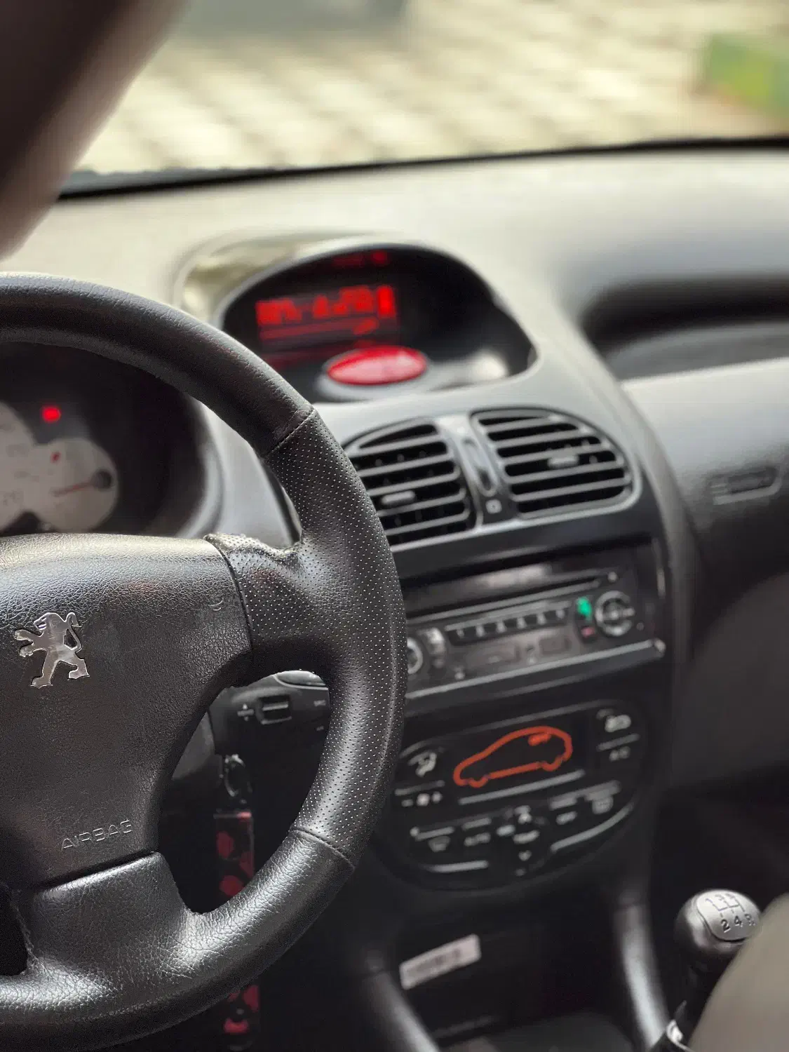 ۲۰۶ تیپ ۵ مدل ۹۴ بی رنگ وضربه|خودرو سواری و وانت|لنگرود, |دیوار