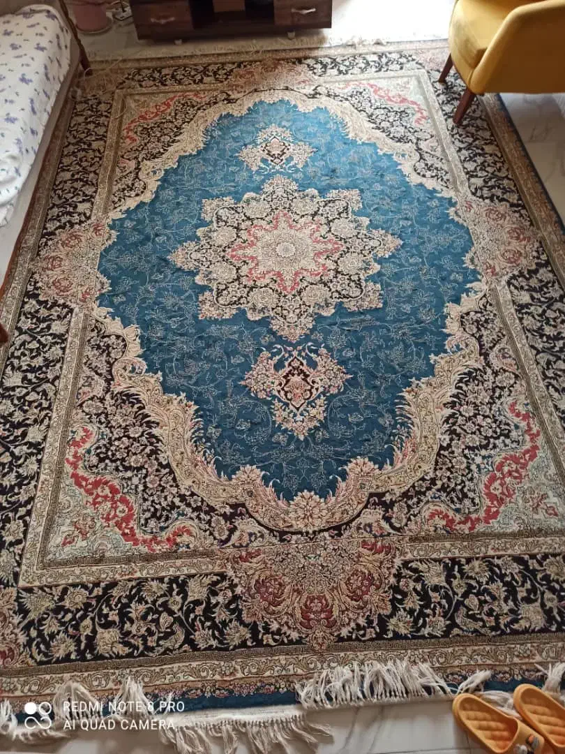 دو تخته فرش ۹ متری طرح ابریشم فرهی ۱۲۰۰ شانه|فرش|لنگرود, |دیوار