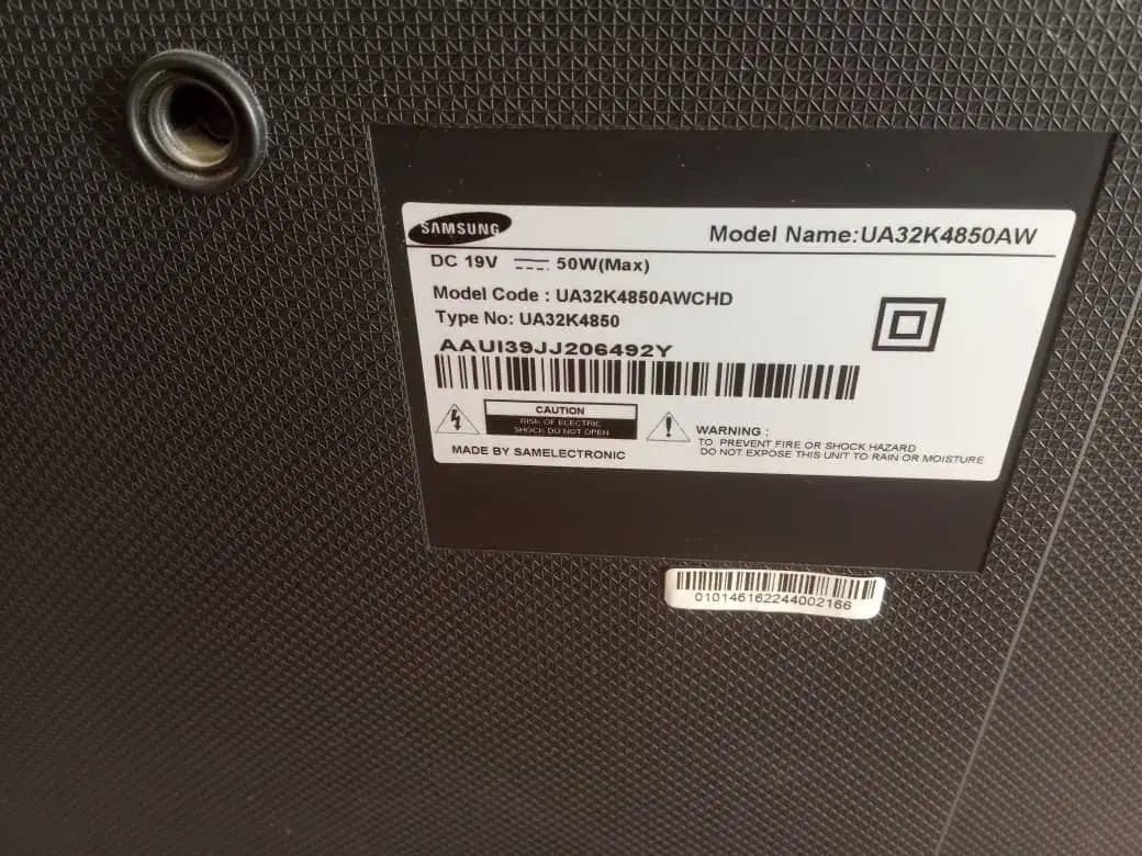 تلویزیون 32 اینچ سالم بدون مشکل برازجان|تلویزیون و پروژکتور|برازجان, |دیوار