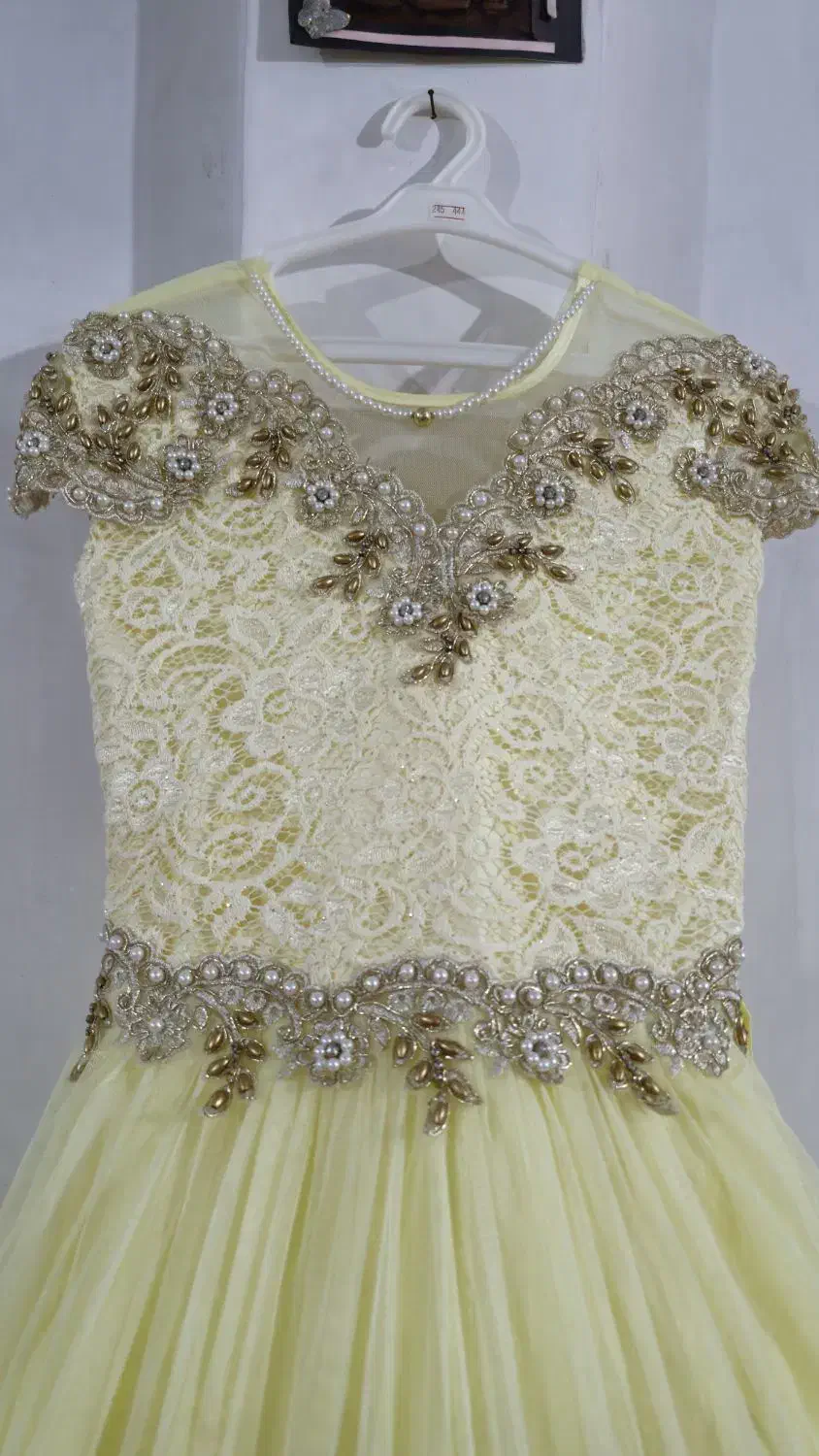 لباس مجلسی دخترانه و زنانه سایز ۴۴|لباس|کرج, شهرک فهمیده|دیوار