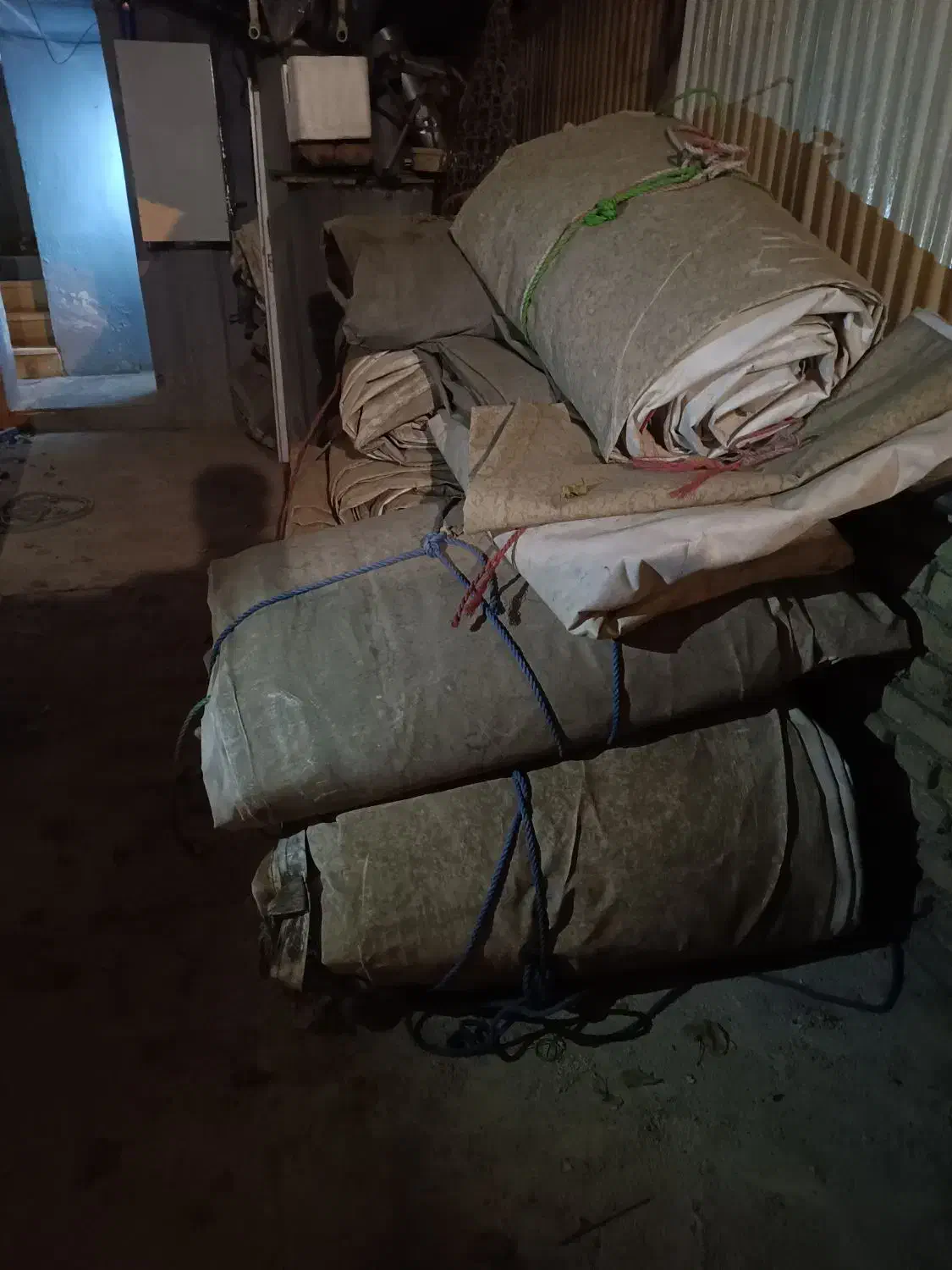 چادور برزنتی زمین تنیس کارکرده|کوهنوردی و کمپینگ|تهران, درکه|دیوار