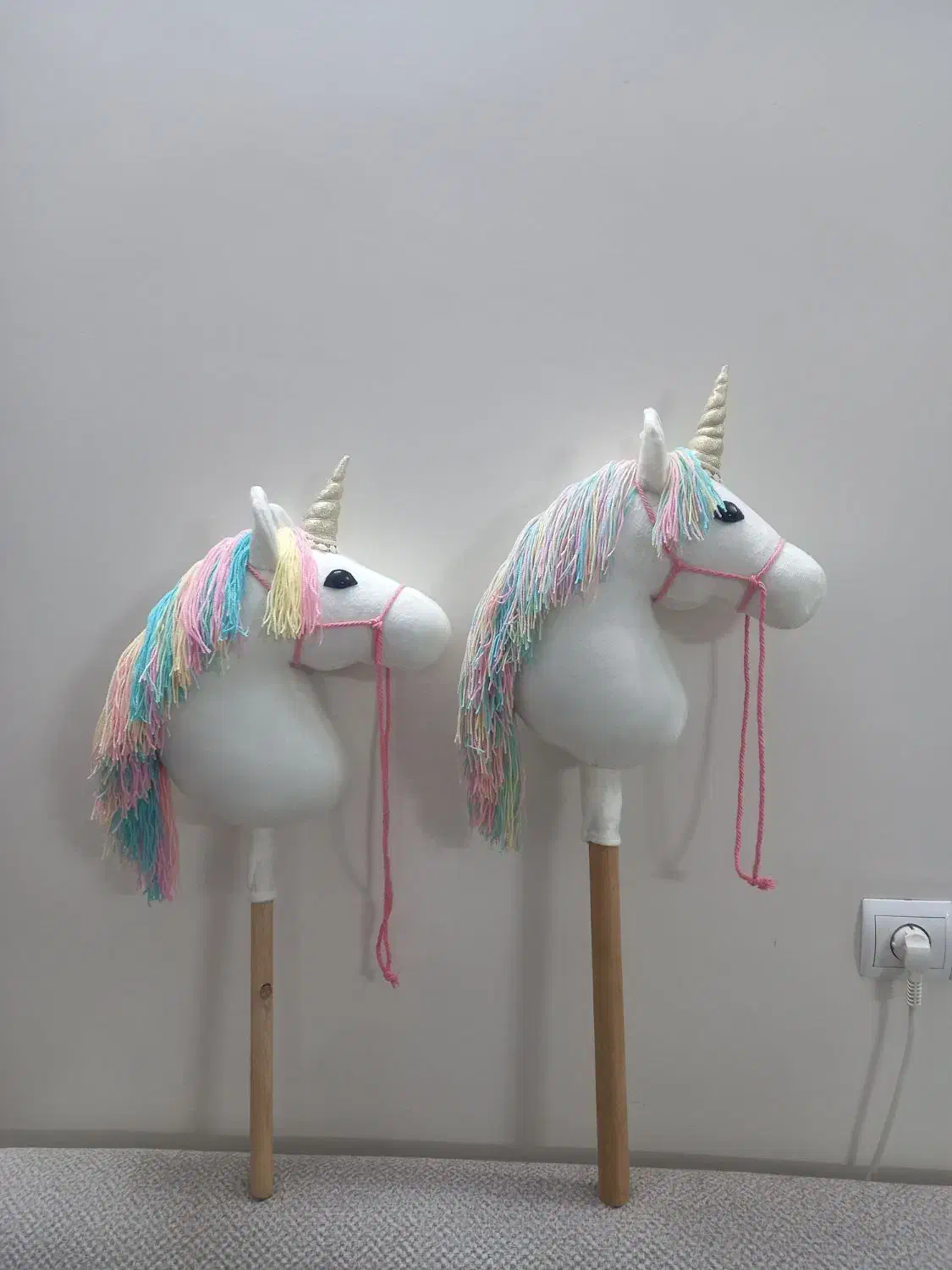 اسب تک شاخ با دسته چوبی|اسباب‌‌بازی|ری, دولت‌آباد|دیوار