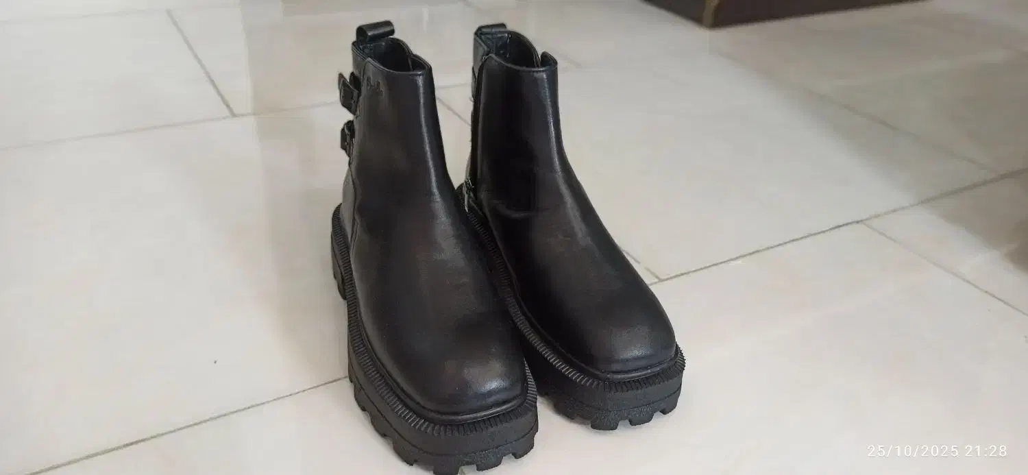 کفش نیم بوت زنانه|کیف، کفش، کمربند|آمل, |دیوار