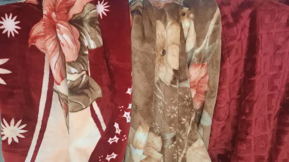 پتو یک نفره|رختخواب، بالش، پتو|اهواز, کیانپارس |دیوار