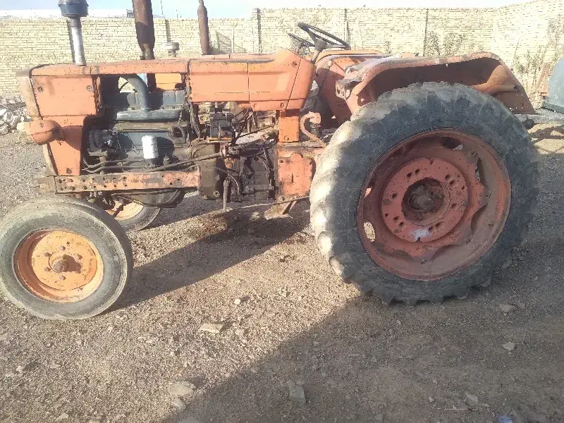 تراکتور رومانی مدل ۶۰|خودرو سنگین|کبودرآهنگ, |دیوار