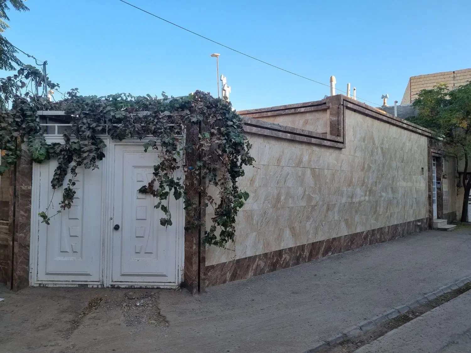 منزل ویلایی باهنر ۲۰|فروش خانه و ویلا|تربتحیدریه, یحیی آباد|دیوار