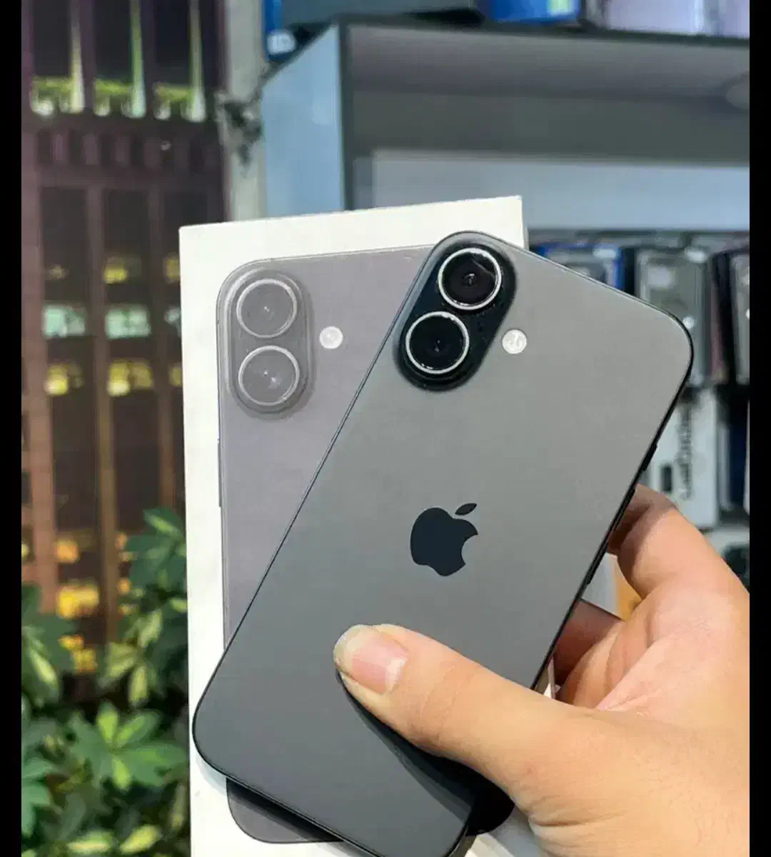 آیفون ۱۶ نرمال  گوشی آکبند می باشد .|موبایل|قدس, شهر‌قدس|دیوار