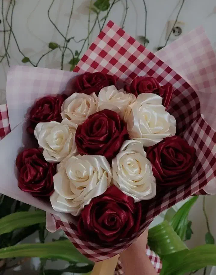 گل رز جاودان (روبانی)|گل مصنوعی|برازجان, |دیوار