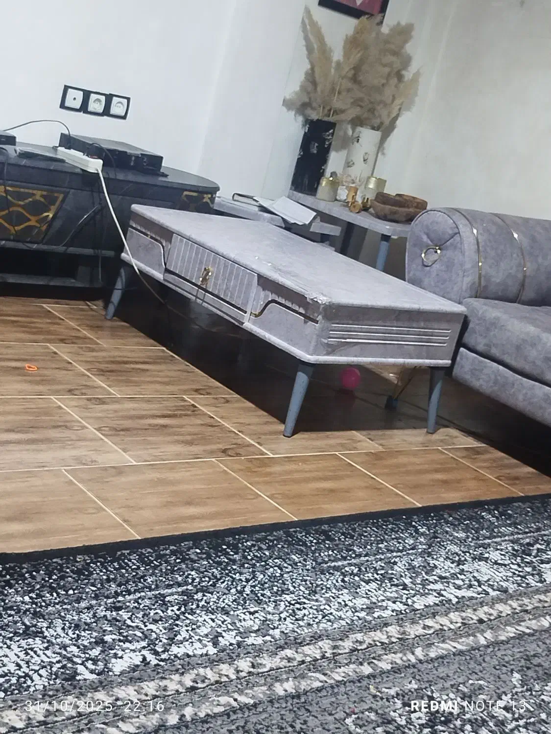 گل میز ۴تایی|مبلمان خانگی و میز عسلی|یاسوج, |دیوار