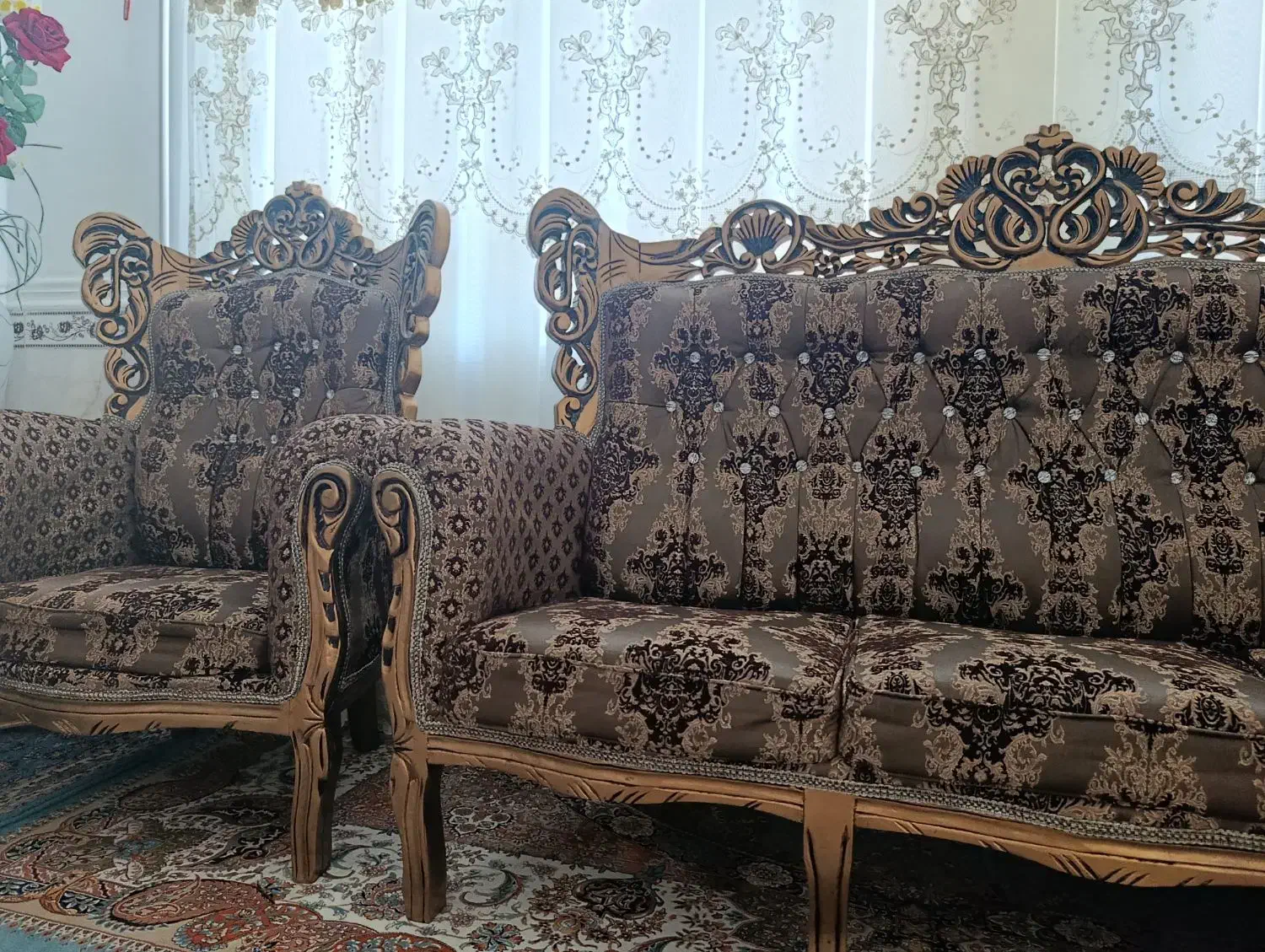 مبل سلطنتی تمیز و کامل|مبلمان خانگی و میز عسلی|سرپل ذهاب, |دیوار