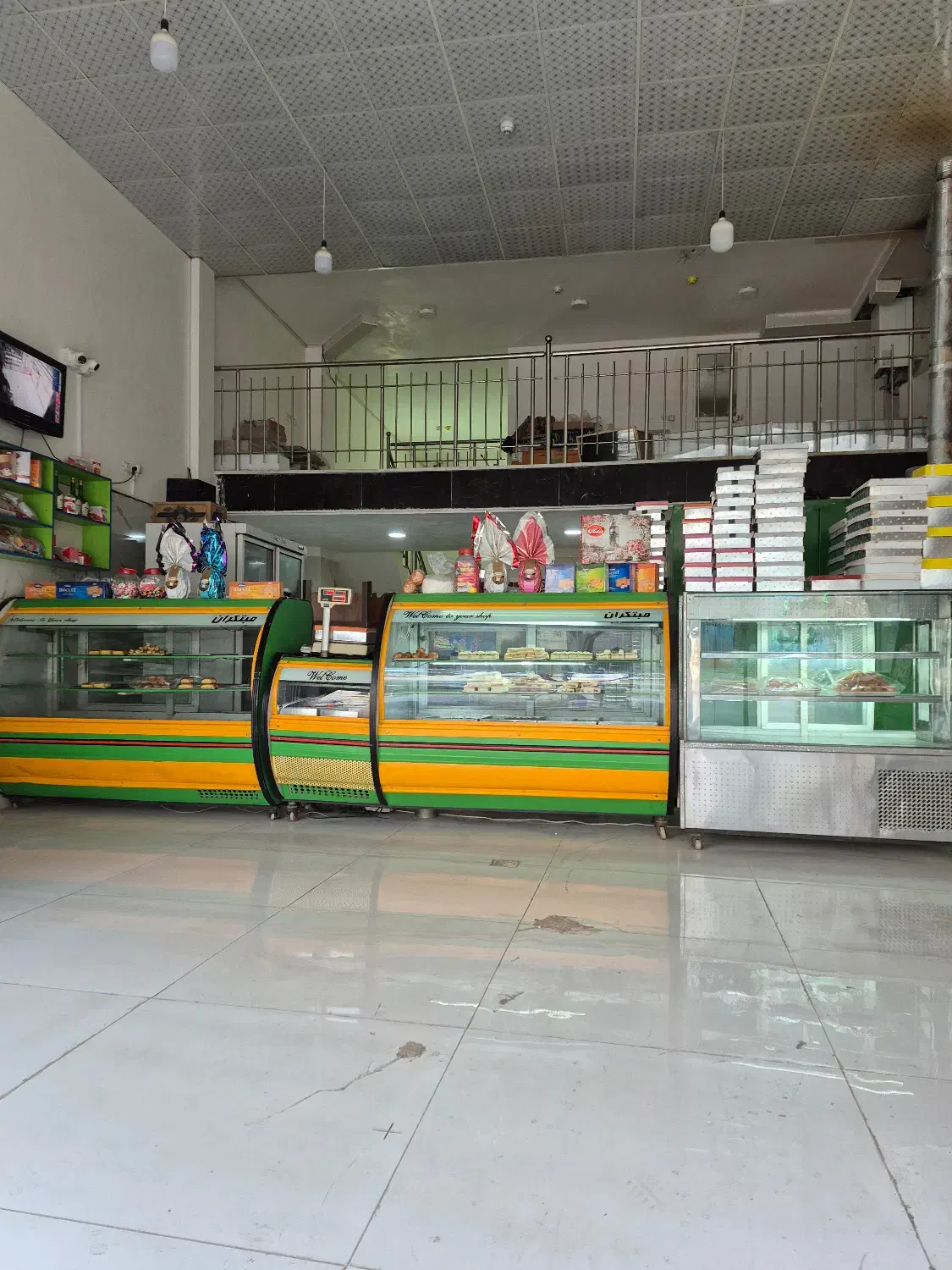 مغازه تجاری خیابان دانشگاه دو نبش عرض مغازه ۸متر|فروش مغازه و غرفه|سبزوار, پیام|دیوار