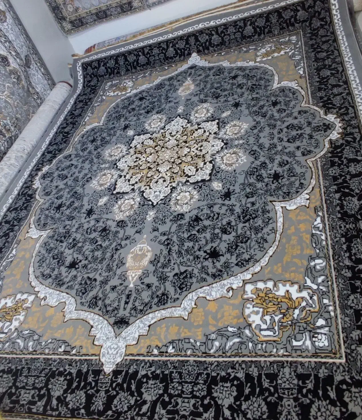 قالی ماشینی تخفیف فوق‌العاده|فرش|سبزوار, سجاد|دیوار