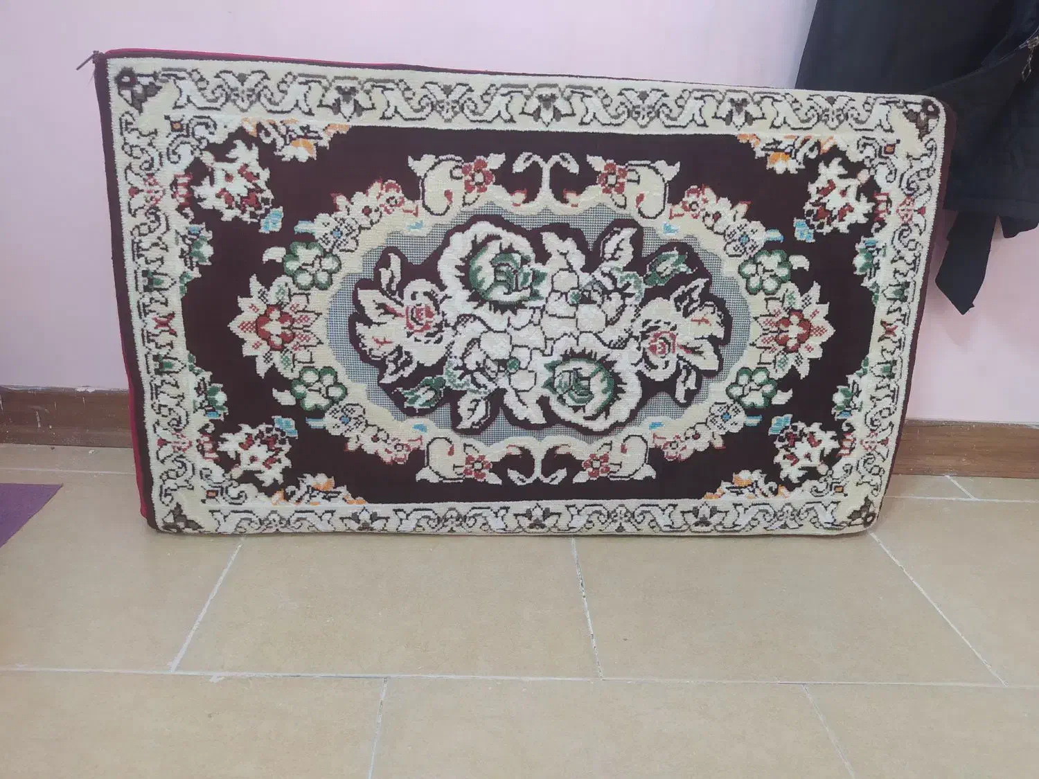 پشتی|پشتی|زنجان, |دیوار
