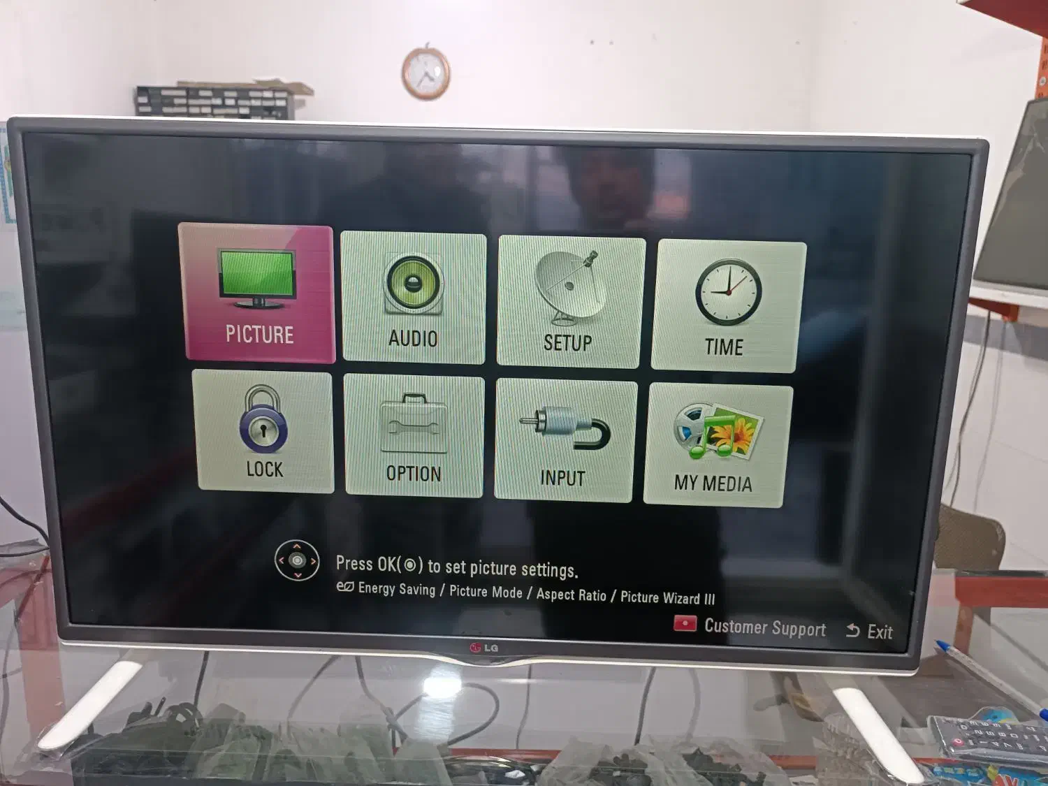 تلویزیون ال جی ۳۲ سالم|تلویزیون و پروژکتور|سیمین شهر, |دیوار