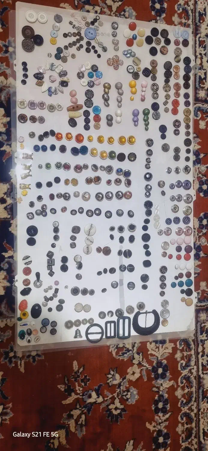 دگمه های خارجی وایرانی حراج|لوازم خیاطی و بافتنی|پرند, فاز ۶|دیوار