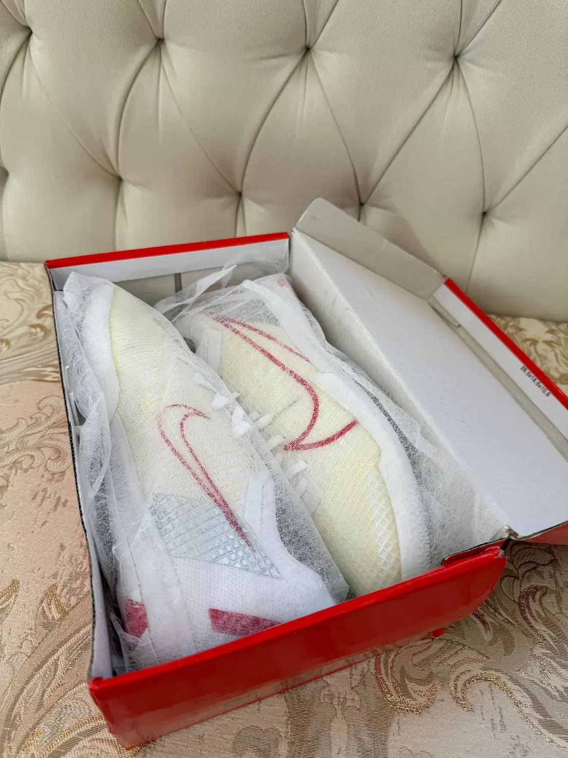 کفش فوتسال نایک اصل|کیف، کفش، کمربند|شیراز, وصال|دیوار