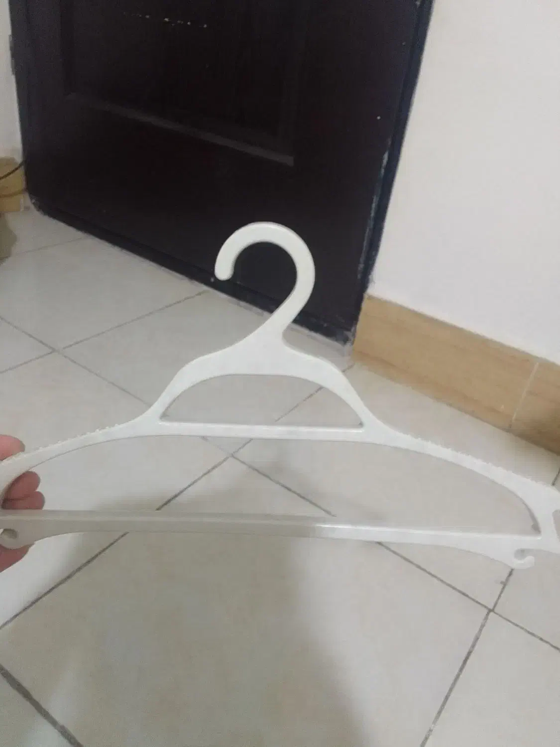 چوب لباسی نو|بندرخت و رختآویز|ورامین, ورامین|دیوار