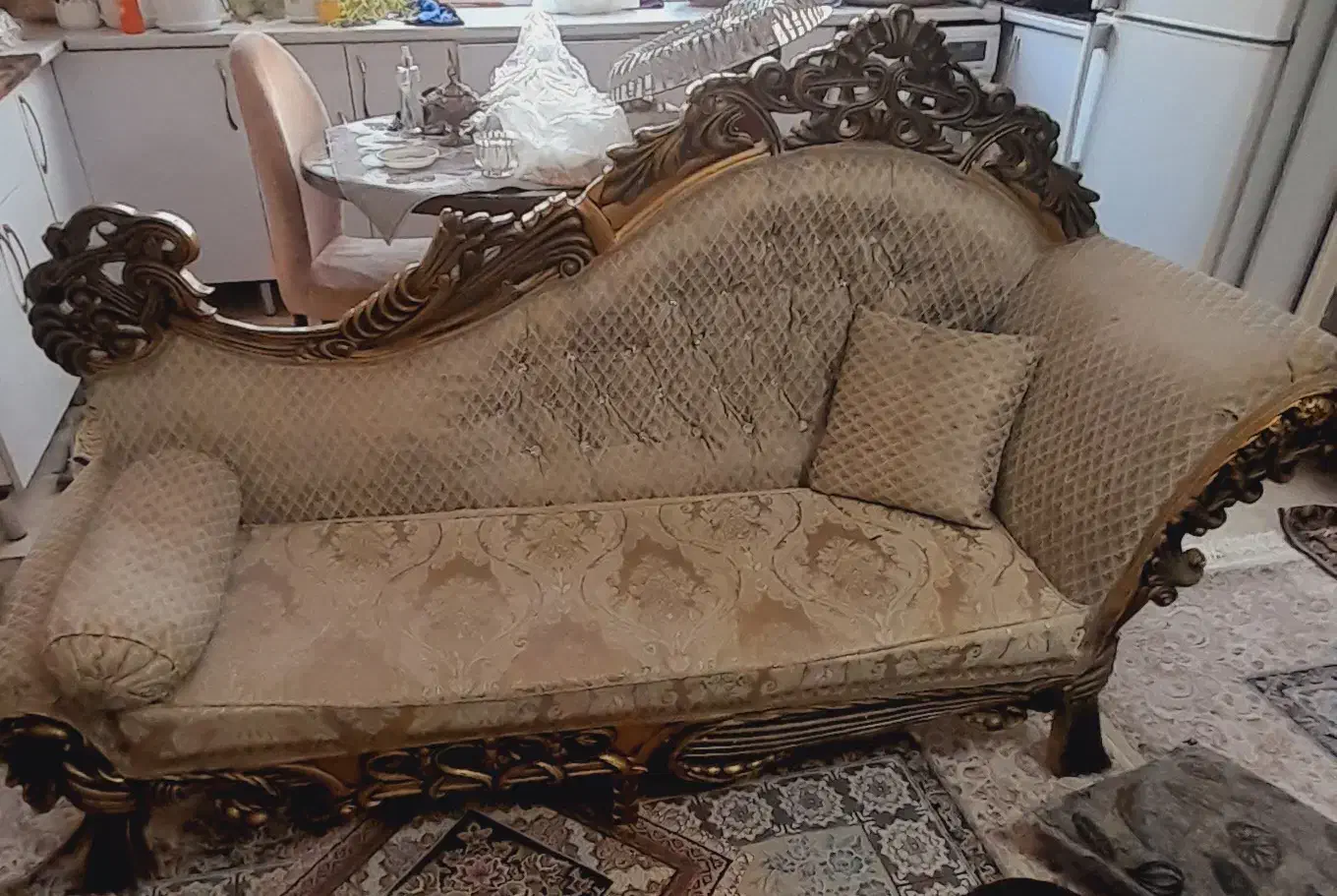 مبل سلطنتی ۷ نفره|مبلمان خانگی و میز عسلی|چهاردانگه (تهران), |دیوار