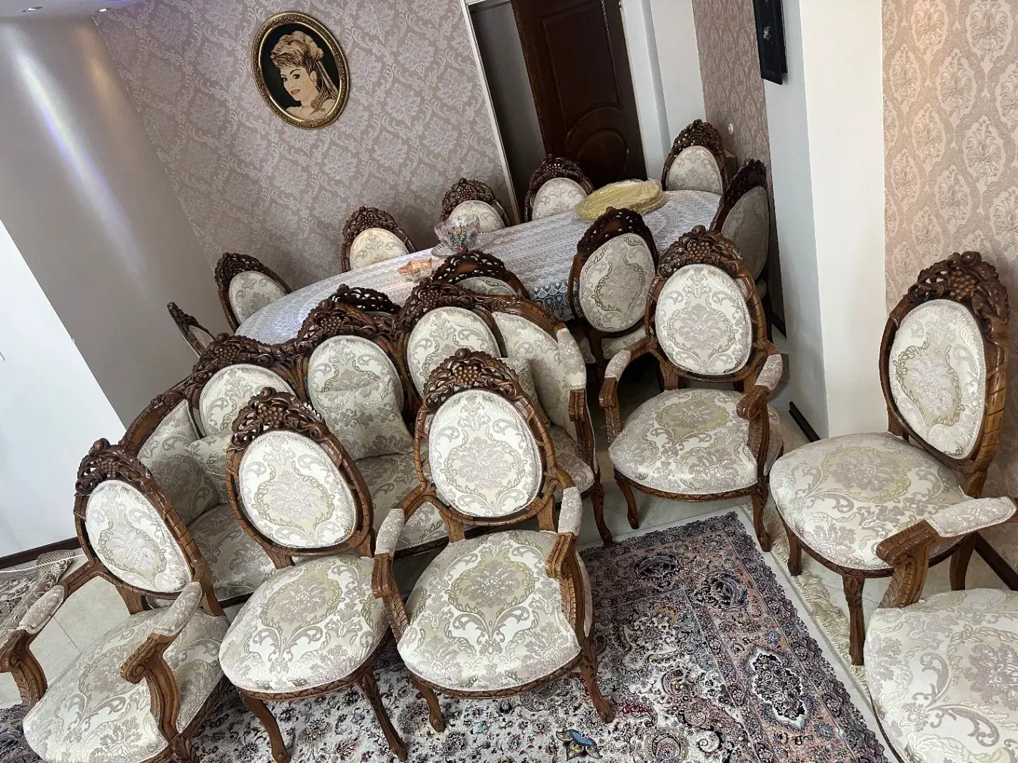 مبلمان سلطنتی و میز ناهار خوری|مبلمان خانگی و میز عسلی|تهران, جمال‌زاده|دیوار