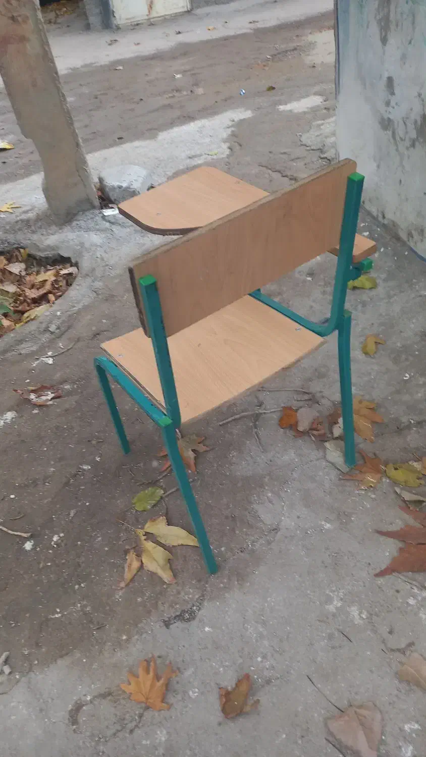 صندلی|صندلی و نیمکت|خرم‌آباد, |دیوار