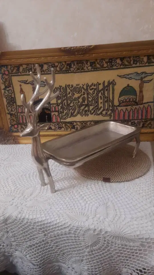یک عدد تابلو فرش دستباف ویک عدد سوفله خوری|صنایع دستی و سایر لوازم تزئینی|تهران, کوی بیمه|دیوار