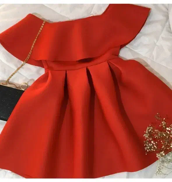 لباس|لباس|تربت جام, حافظ|دیوار