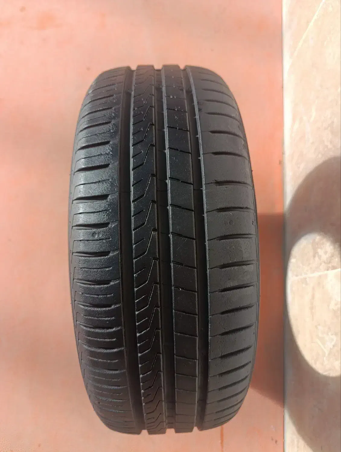 لاستیک هانکوک دور ۱۴ نو تاریخ دار|قطعات یدکی و لوازم جانبی|زابل, |دیوار