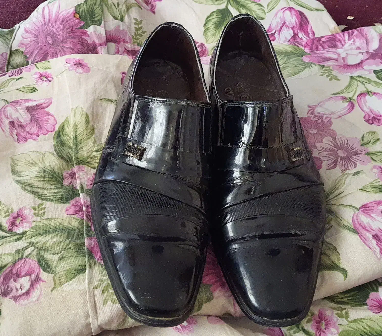 کفش کاپشن و.|لباس|کرمانشاه, |دیوار