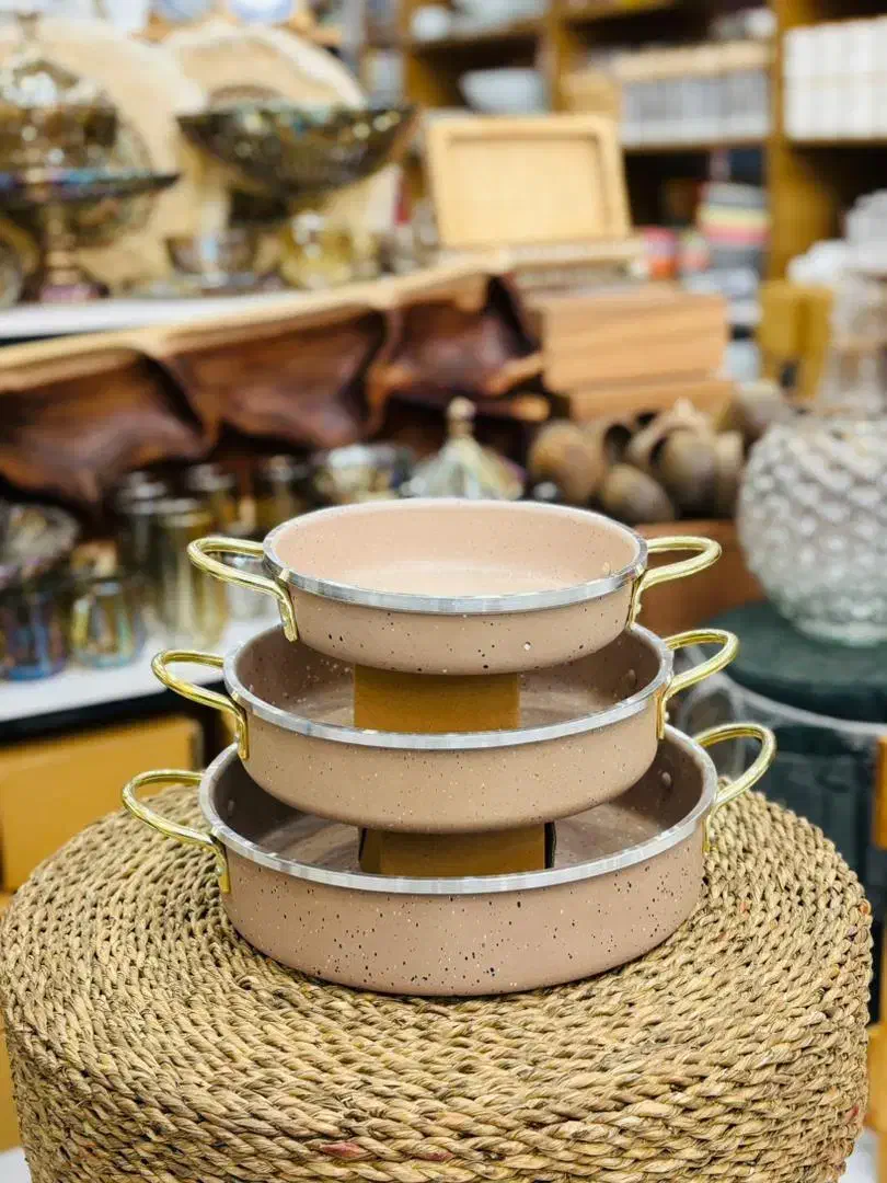 ماهیتابه|ظروف پخت‌وپز|برازجان, |دیوار